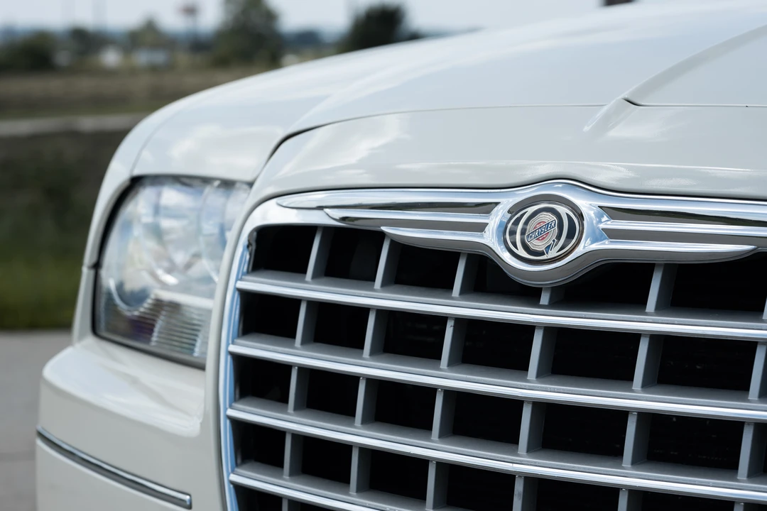 2010 Chrysler 300 (2005-2023) - Image 27 of 31
