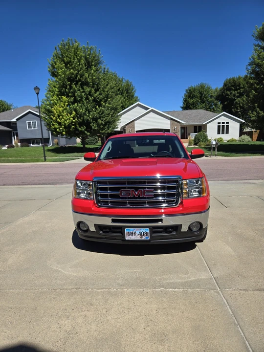 2010 GMC Sierra 3rd Gen - Image 2 of 31
