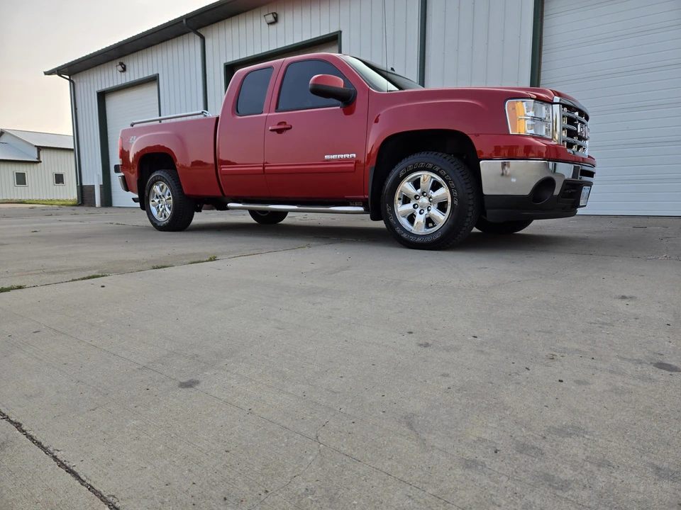 2010 GMC Sierra 3rd Gen - Image 17 of 31