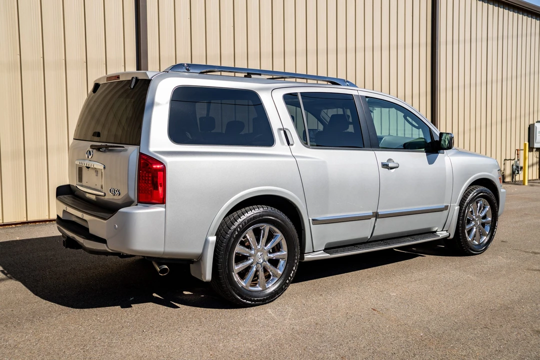2010 Infiniti QX80 - Image 5 of 31