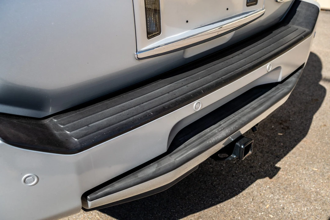 2010 Infiniti QX80 - Image 30 of 31