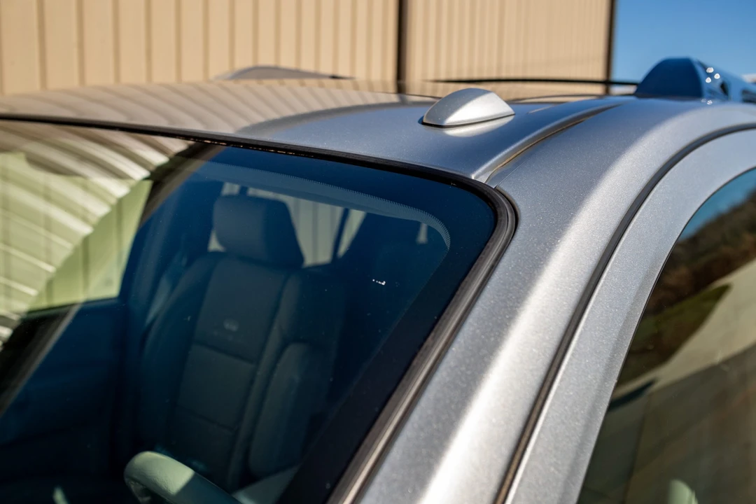 2010 Infiniti QX80 - Image 18 of 31