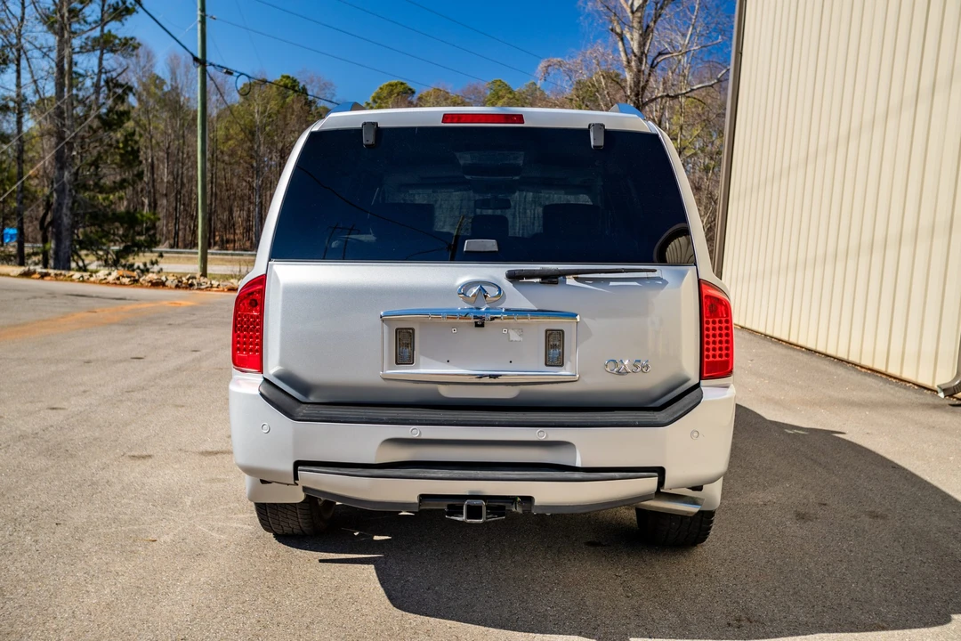 2010 Infiniti QX80 - Image 4 of 31