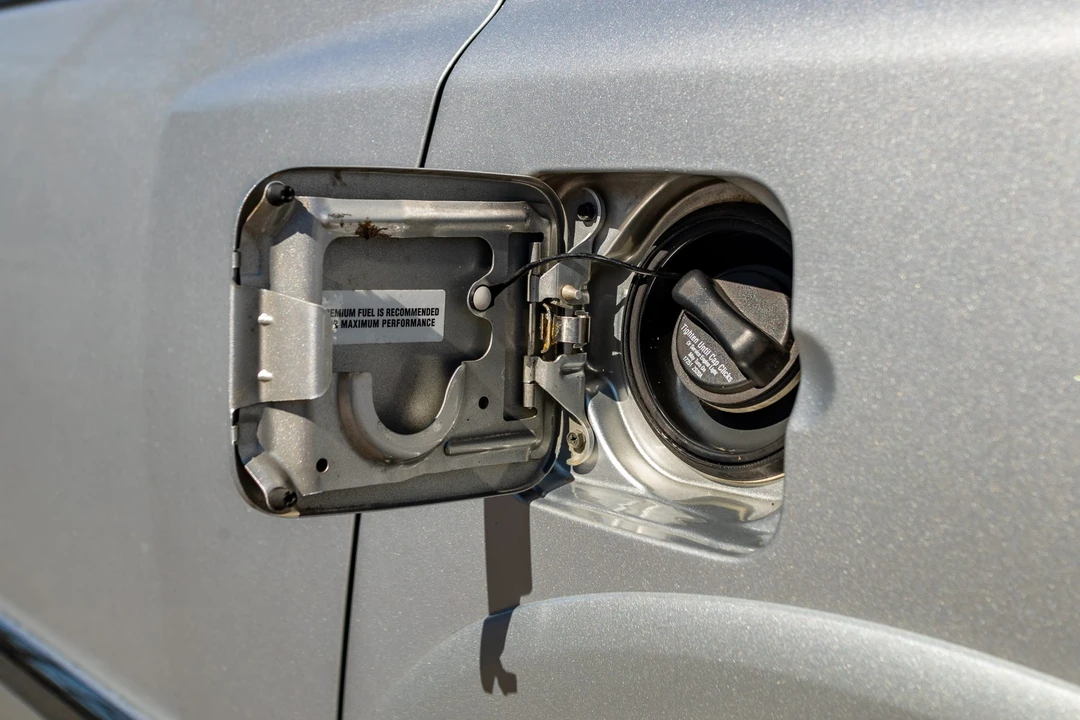 2010 Infiniti QX80 - Image 28 of 31