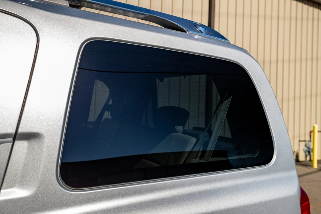 2010 Infiniti QX80 - Image 24 of 31