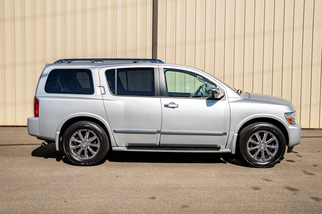 2010 Infiniti QX80 - Image 6 of 31