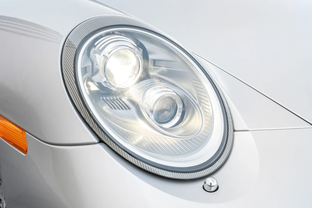 2010 Porsche 997 Carrera 4S - Image 9 of 31