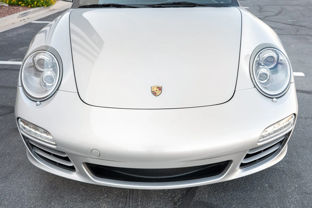 2010 Porsche 997 Carrera 4S - Image 21 of 31
