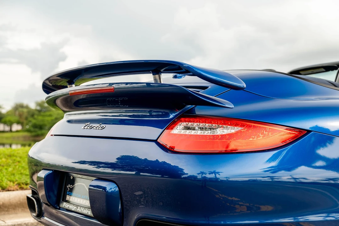 2010 Porsche 997 Turbo - Image 29 of 31