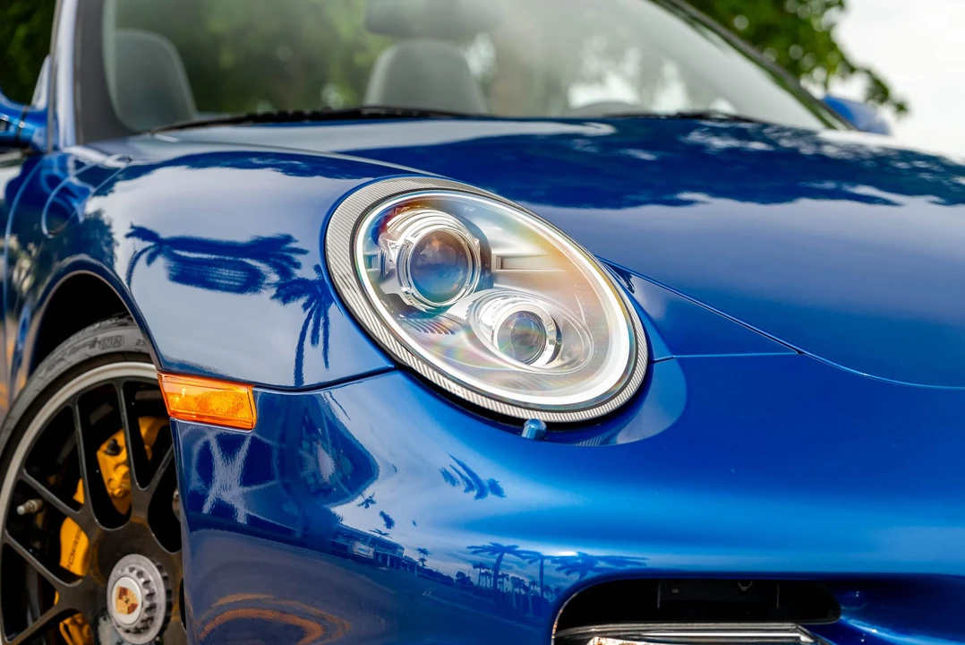 2010 Porsche 997 Turbo - Image 21 of 31