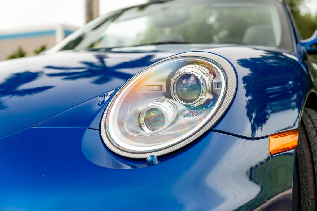 2010 Porsche 997 Turbo - Image 22 of 31