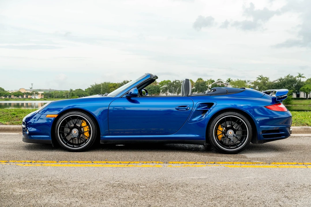 2010 Porsche 997 Turbo - Image 3 of 31