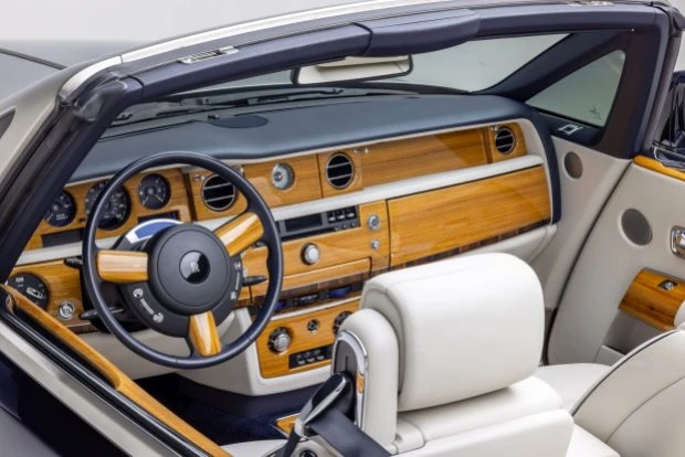 2010 Rolls-Royce Phantom VII - Image 6 of 7