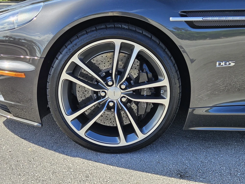 2011 Aston Martin DBS (2008-2012) - Image 25 of 31