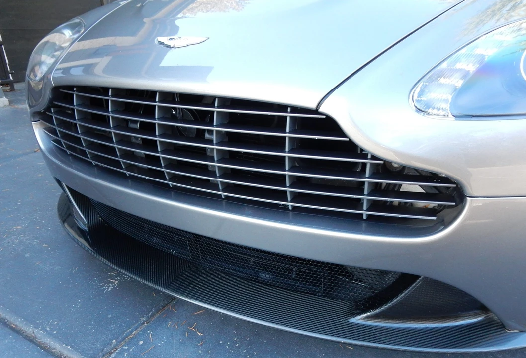 2011 Aston Martin V12 Vantage (2010-2018) - Image 28 of 31