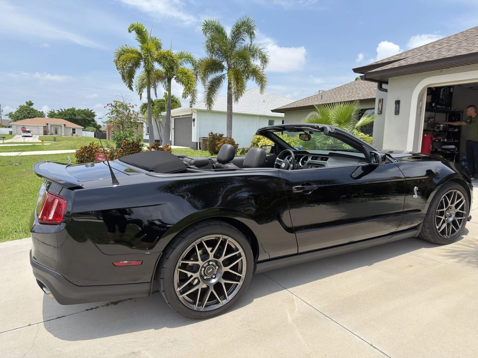 2011 Ford S197 II Shelby Mustang GT500 - Image 17 of 31