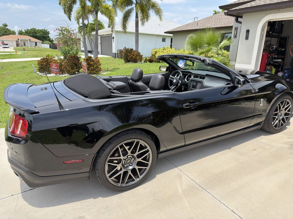 2011 Ford S197 II Shelby Mustang GT500 - Image 16 of 31