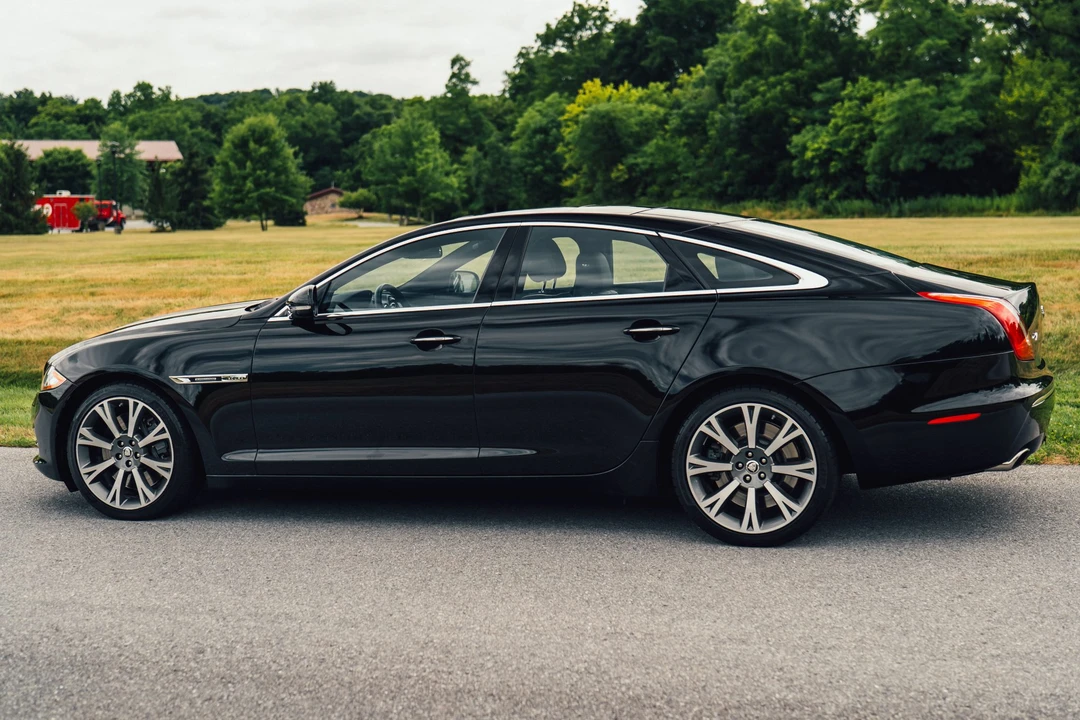 2011 Jaguar X351 XJ - Image 16 of 31