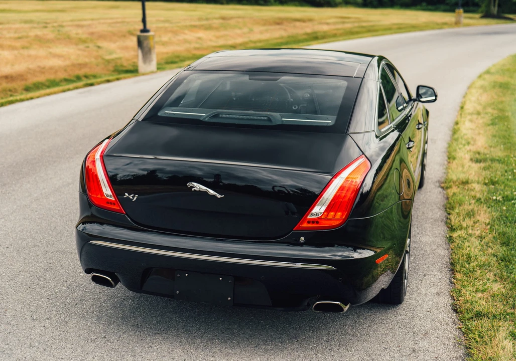 2011 Jaguar X351 XJ - Image 29 of 31