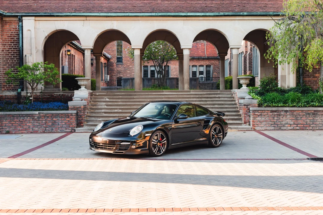 2011 Porsche 997 Turbo - Image 2 of 31