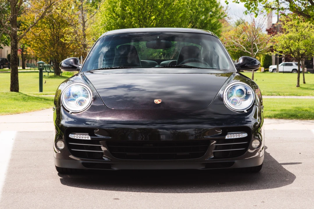 2011 Porsche 997 Turbo - Image 24 of 31