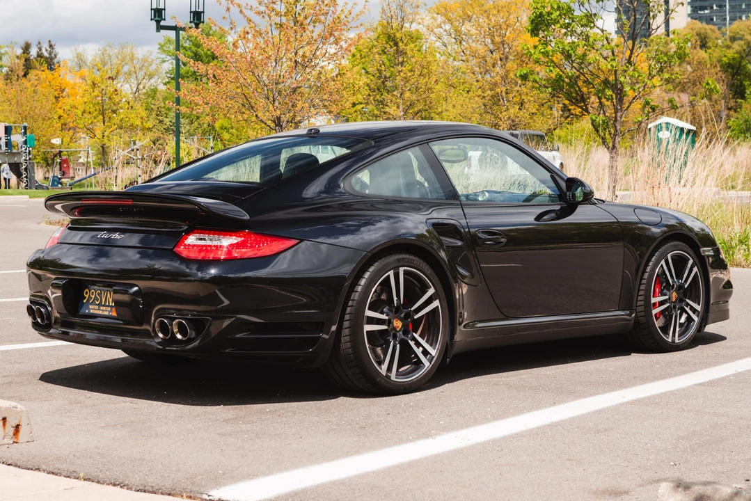 2011 Porsche 997 Turbo - Image 21 of 31