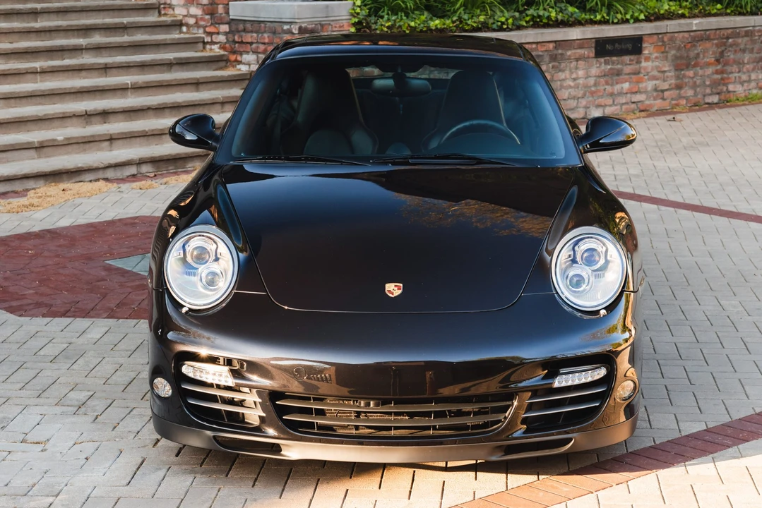 2011 Porsche 997 Turbo - Image 4 of 31