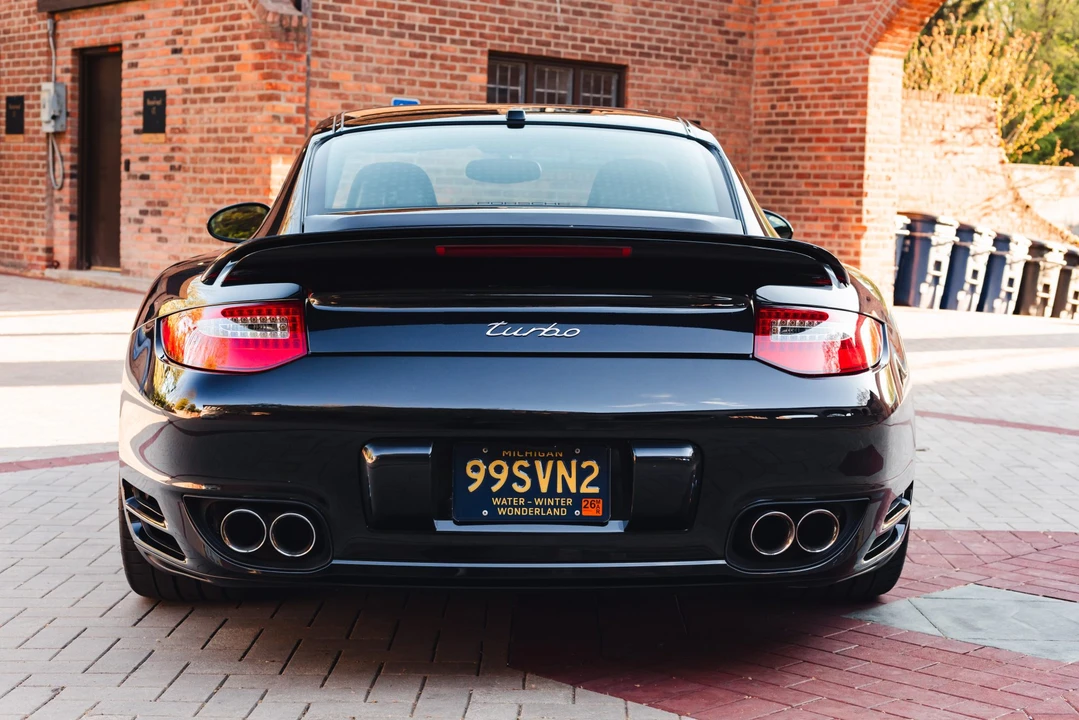 2011 Porsche 997 Turbo - Image 12 of 31