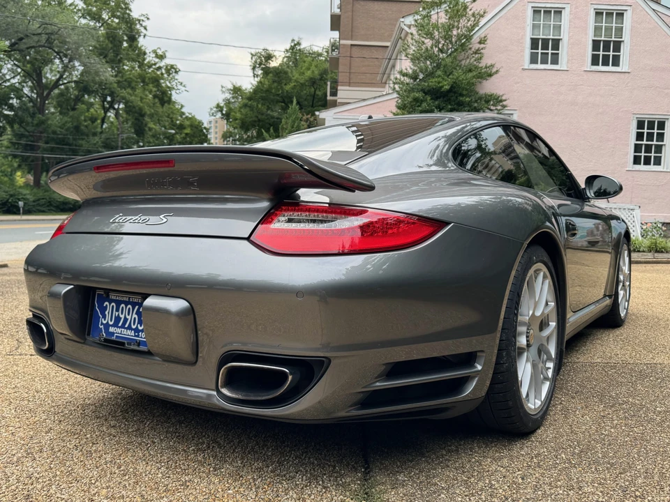 2011 Porsche 997 Turbo - Image 13 of 31