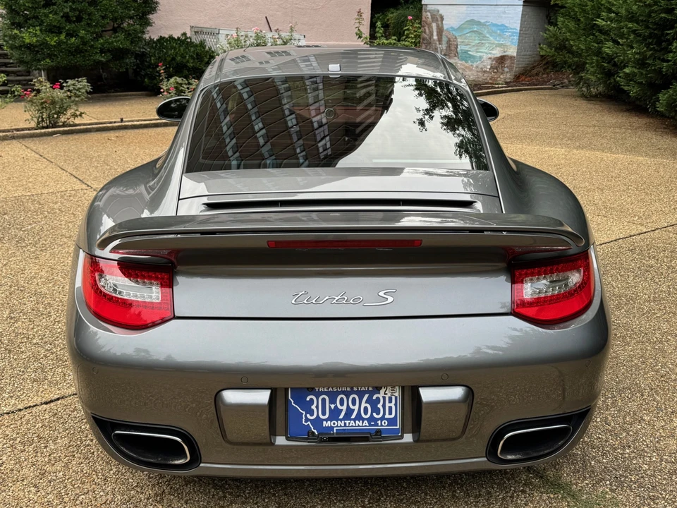 2011 Porsche 997 Turbo - Image 12 of 31