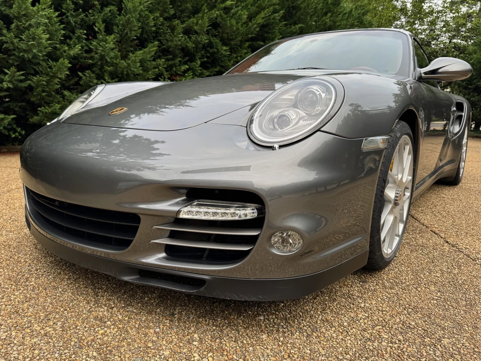 2011 Porsche 997 Turbo - Image 5 of 31