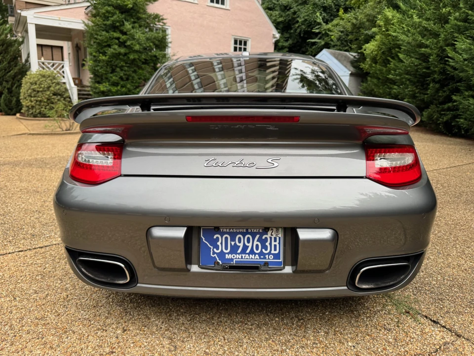 2011 Porsche 997 Turbo - Image 11 of 31