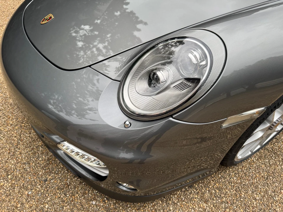 2011 Porsche 997 Turbo - Image 18 of 31