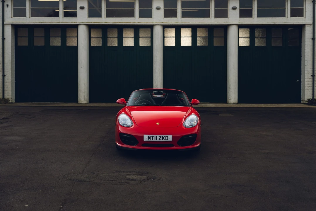 2011 Porsche 987 Boxster Spyder - Image 9 of 31