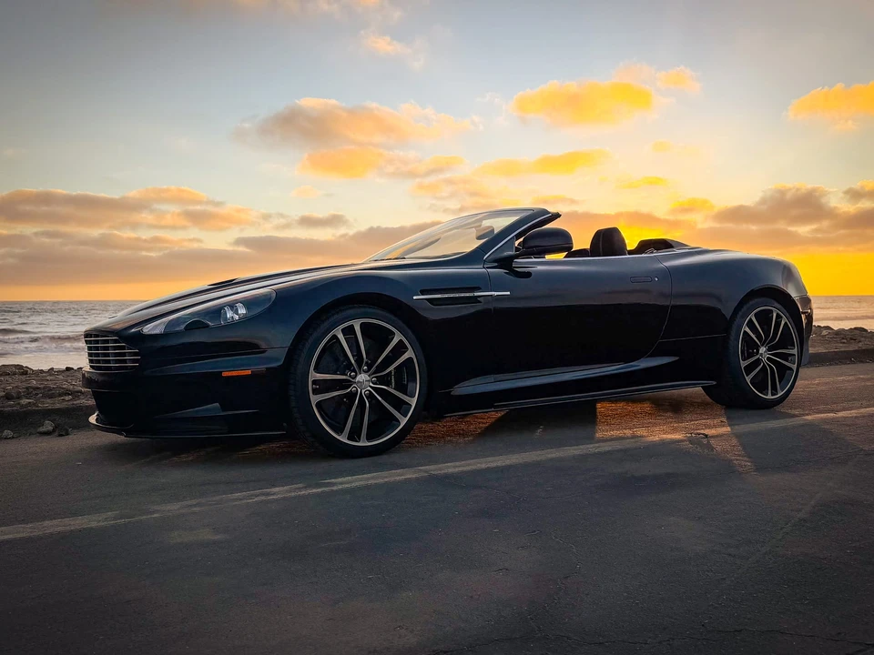 2012 Aston Martin DBS (2008-2012) - Image 2 of 31
