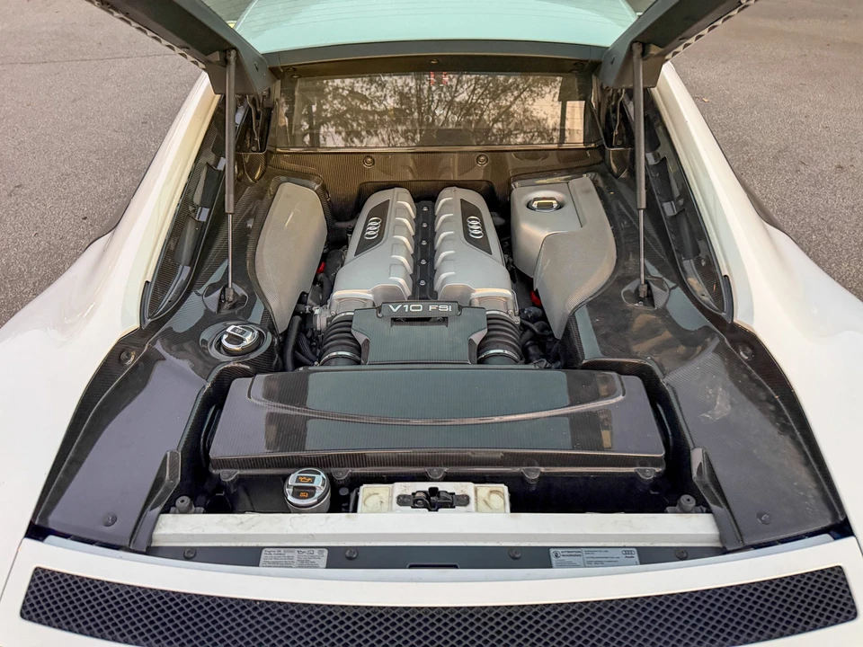 2012 Audi 42 R8 - Image 29 of 31