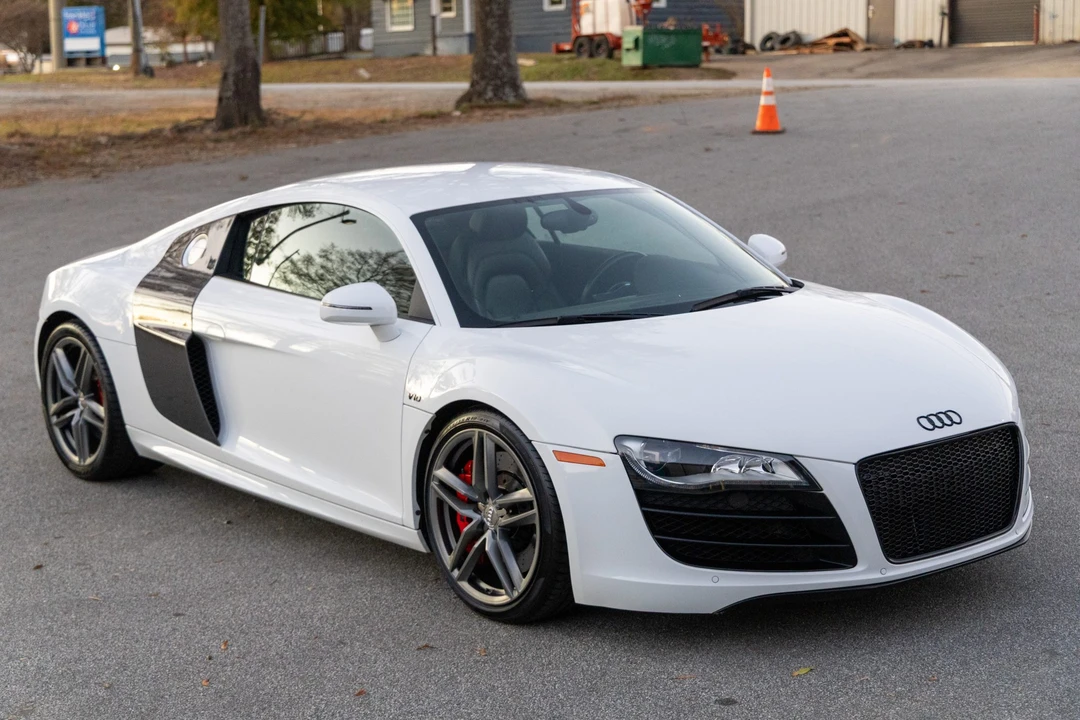 2012 Audi 42 R8 - Image 4 of 31