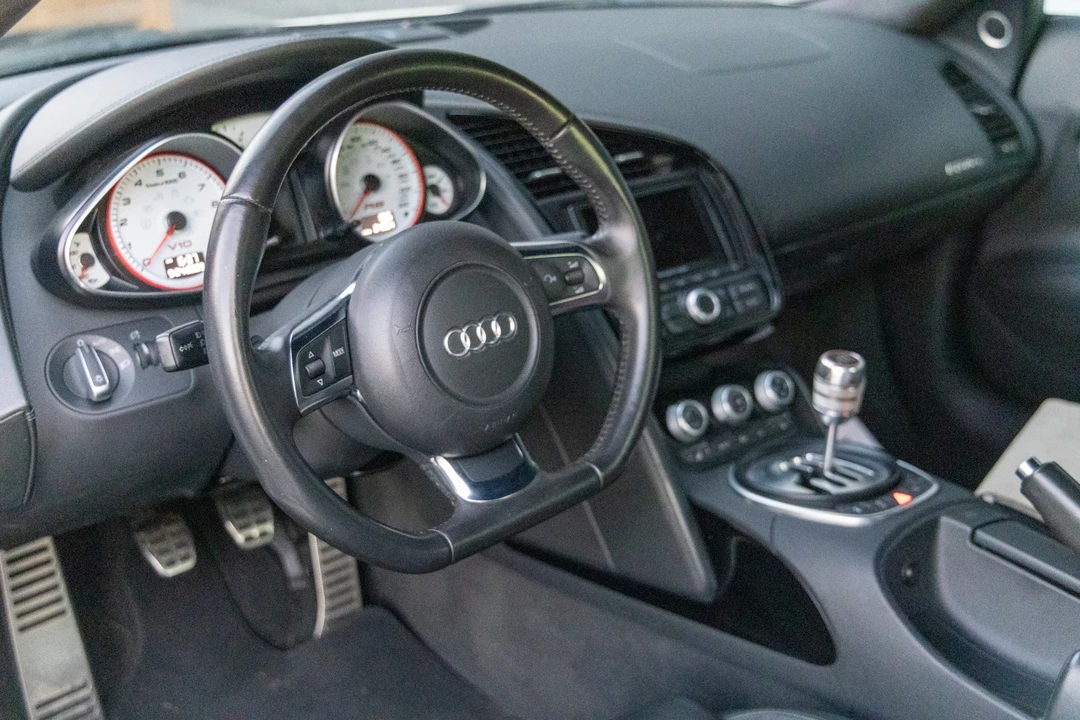 2012 Audi 42 R8 - Image 24 of 31
