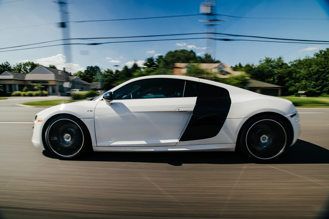2012 Audi 42 R8 - Image 26 of 31