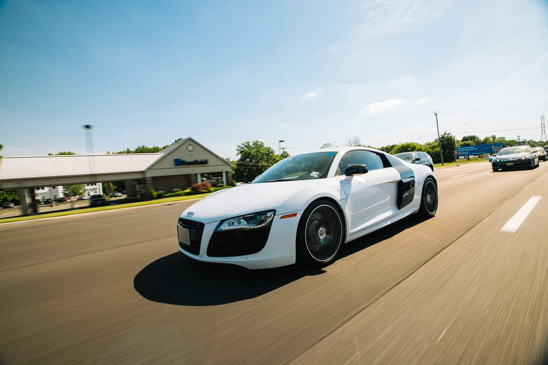2012 Audi 42 R8 - Image 23 of 31
