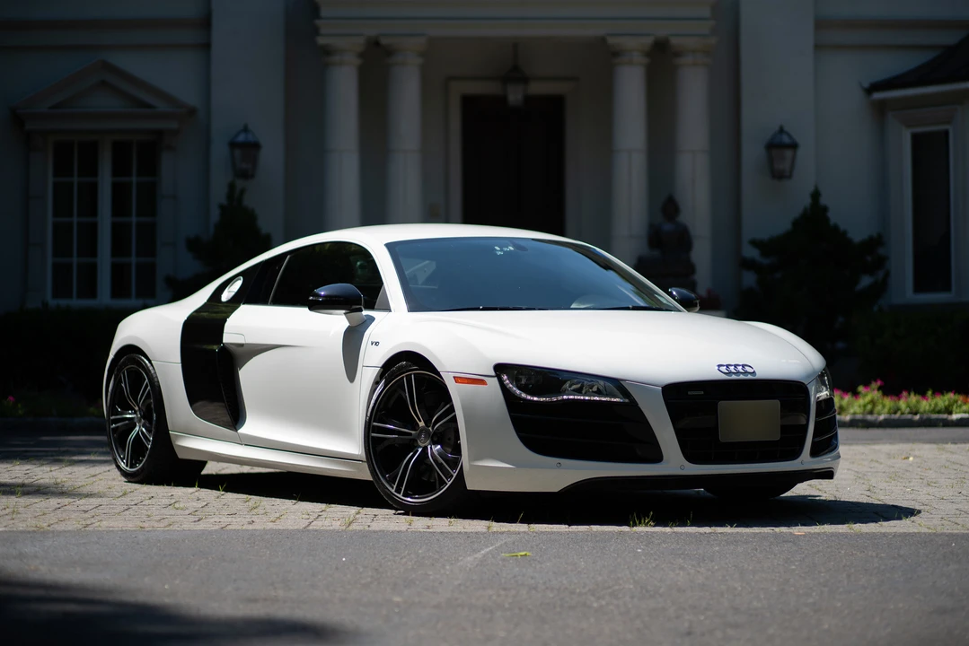 2012 Audi 42 R8 - Image 16 of 31