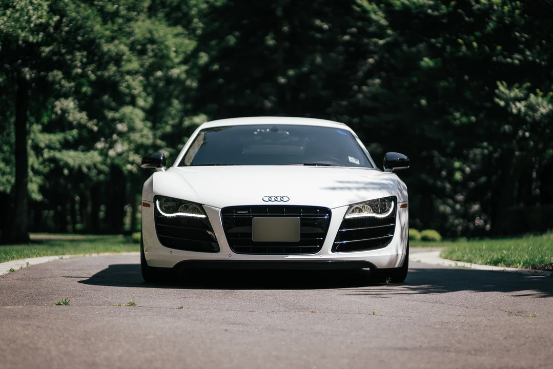 2012 Audi 42 R8 - Image 20 of 31
