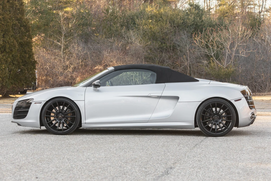 2012 Audi 42 R8 - Image 3 of 31