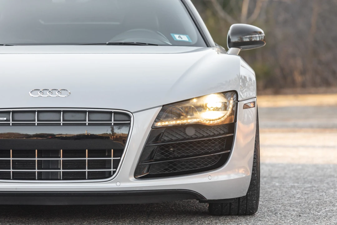 2012 Audi 42 R8 - Image 15 of 31
