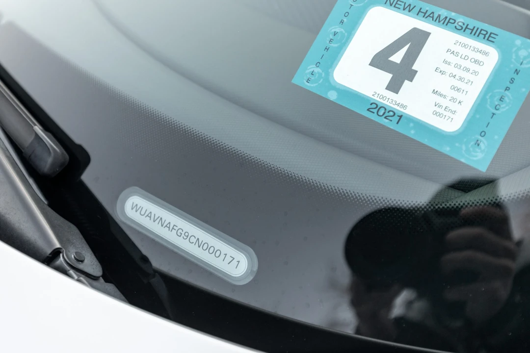 2012 Audi 42 R8 - Image 18 of 31