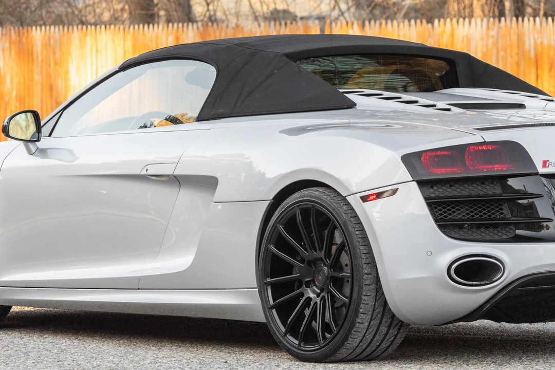 2012 Audi 42 R8 - Image 13 of 31