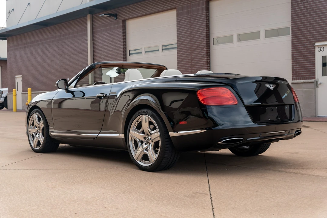 2012 Bentley Continental GTC - Image 7 of 31