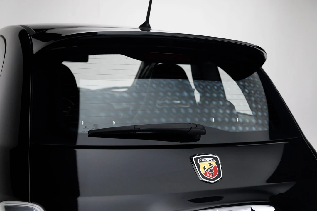 2012 Fiat Abarth 500 - Image 23 of 31
