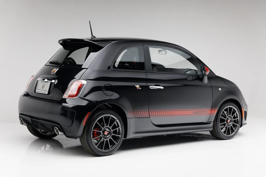2012 Fiat Abarth 500 - Image 7 of 31