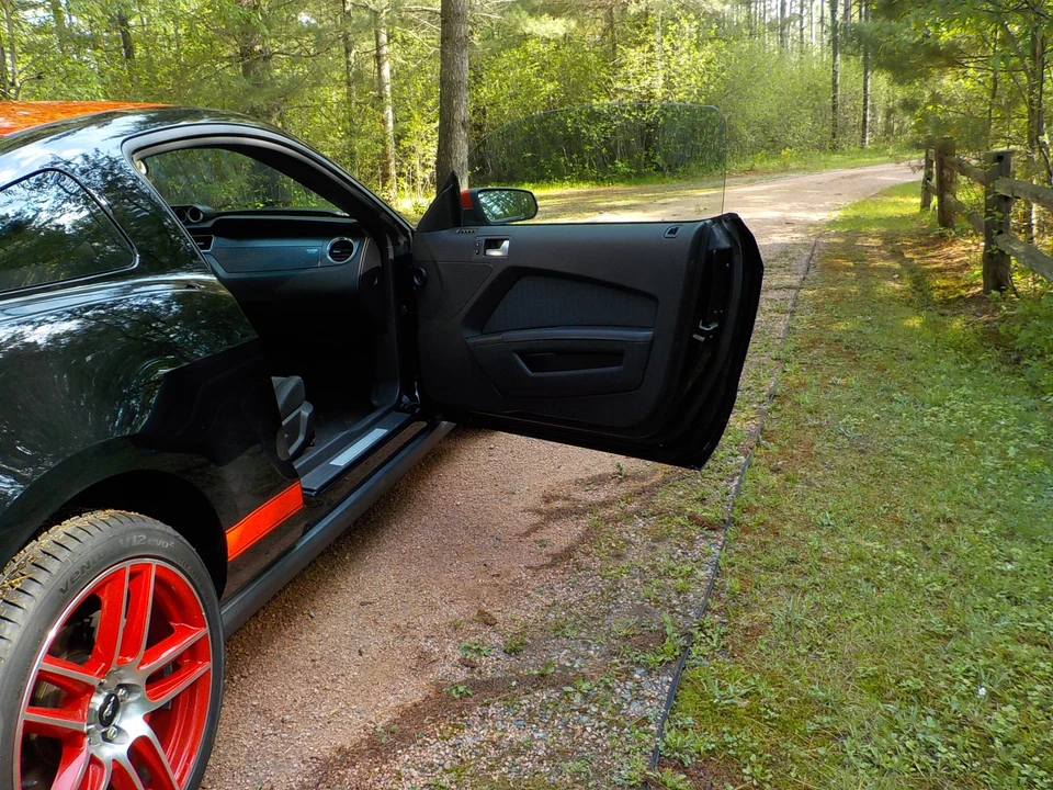 2012 Ford S197 Mustang Boss 302 - Image 26 of 31
